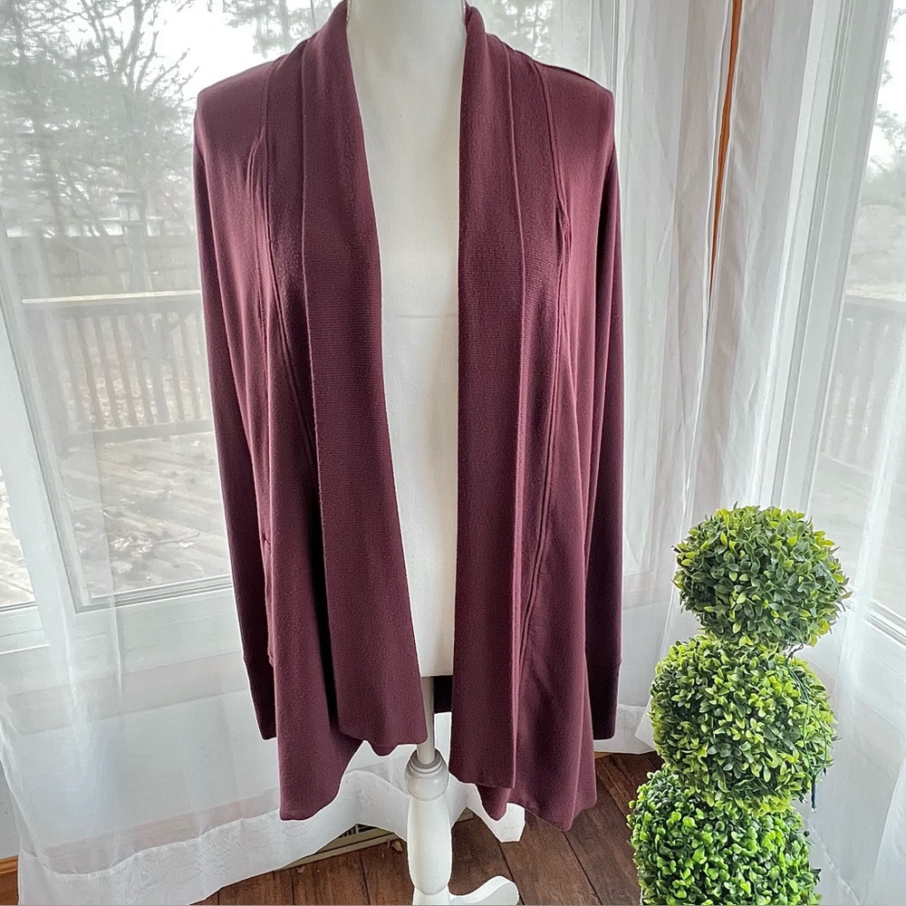 Athleta Decadent Red Nirvana Pranayama Wrap Cardigan Size Small Tall - Picture 2 of 13